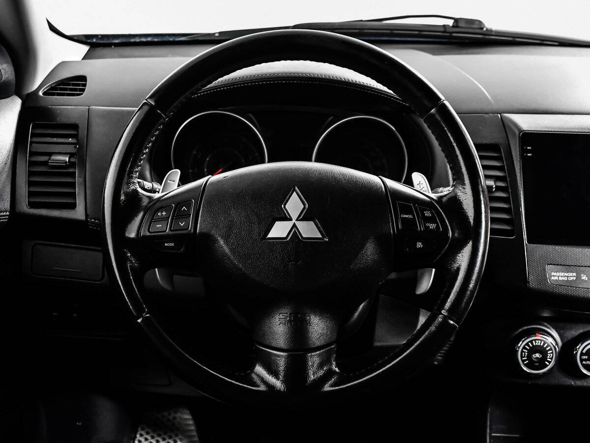 Mitsubishi Outlander, 2012 - Фото №11