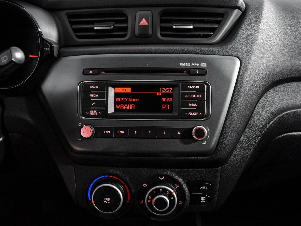 Kia Rio, 2012 - Фото №14