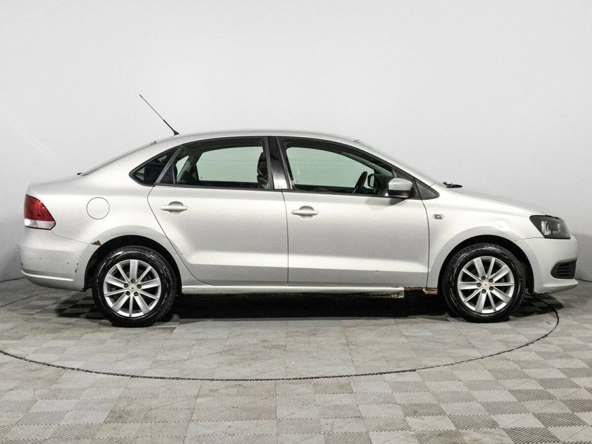 Volkswagen Polo, 2012 - Фото №3