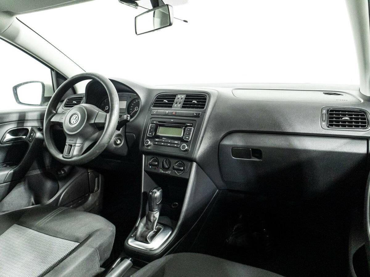 Volkswagen Polo, 2012 - Фото №8