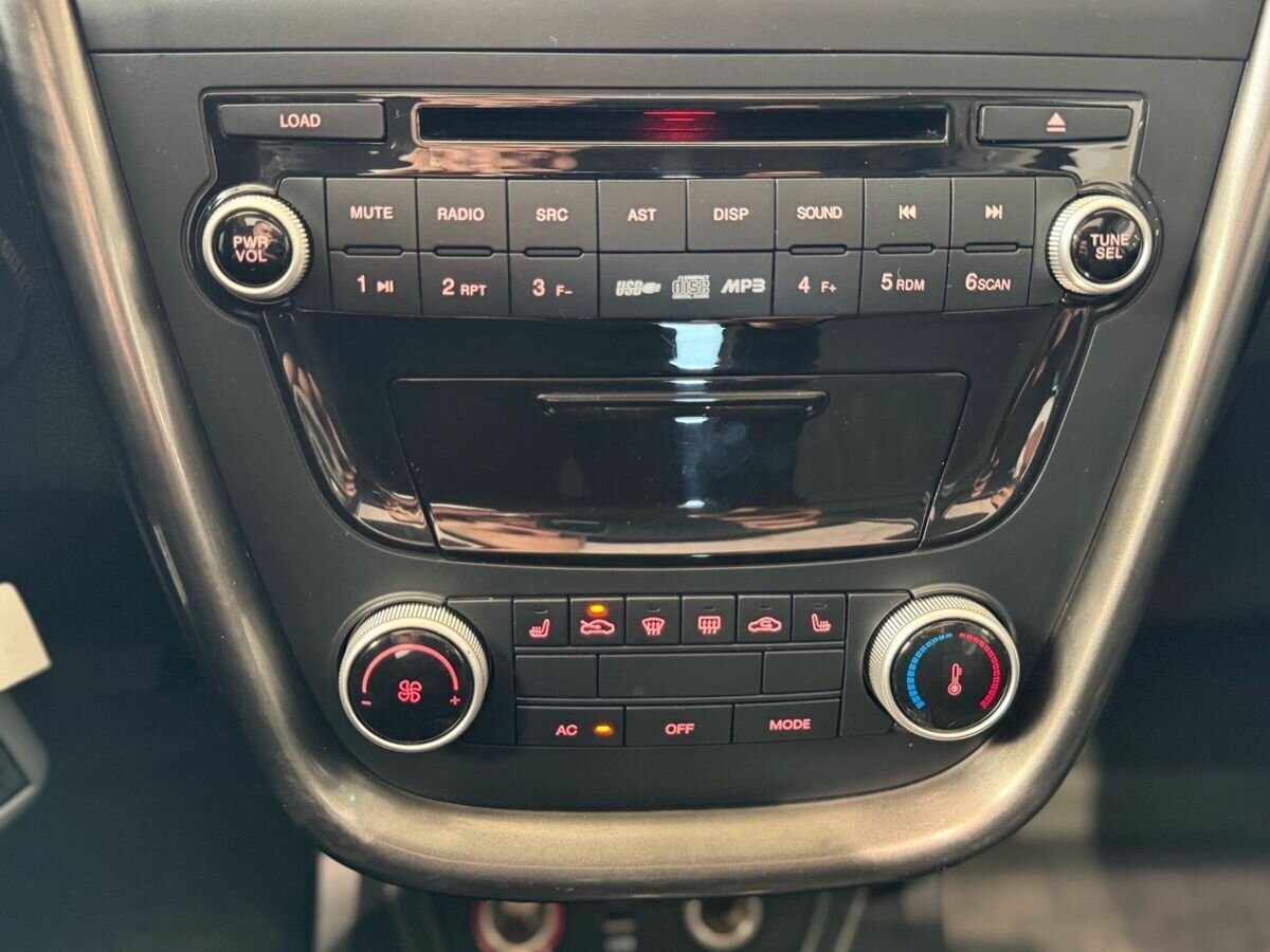 FAW Besturn X80 I, 2017 - Фото №16