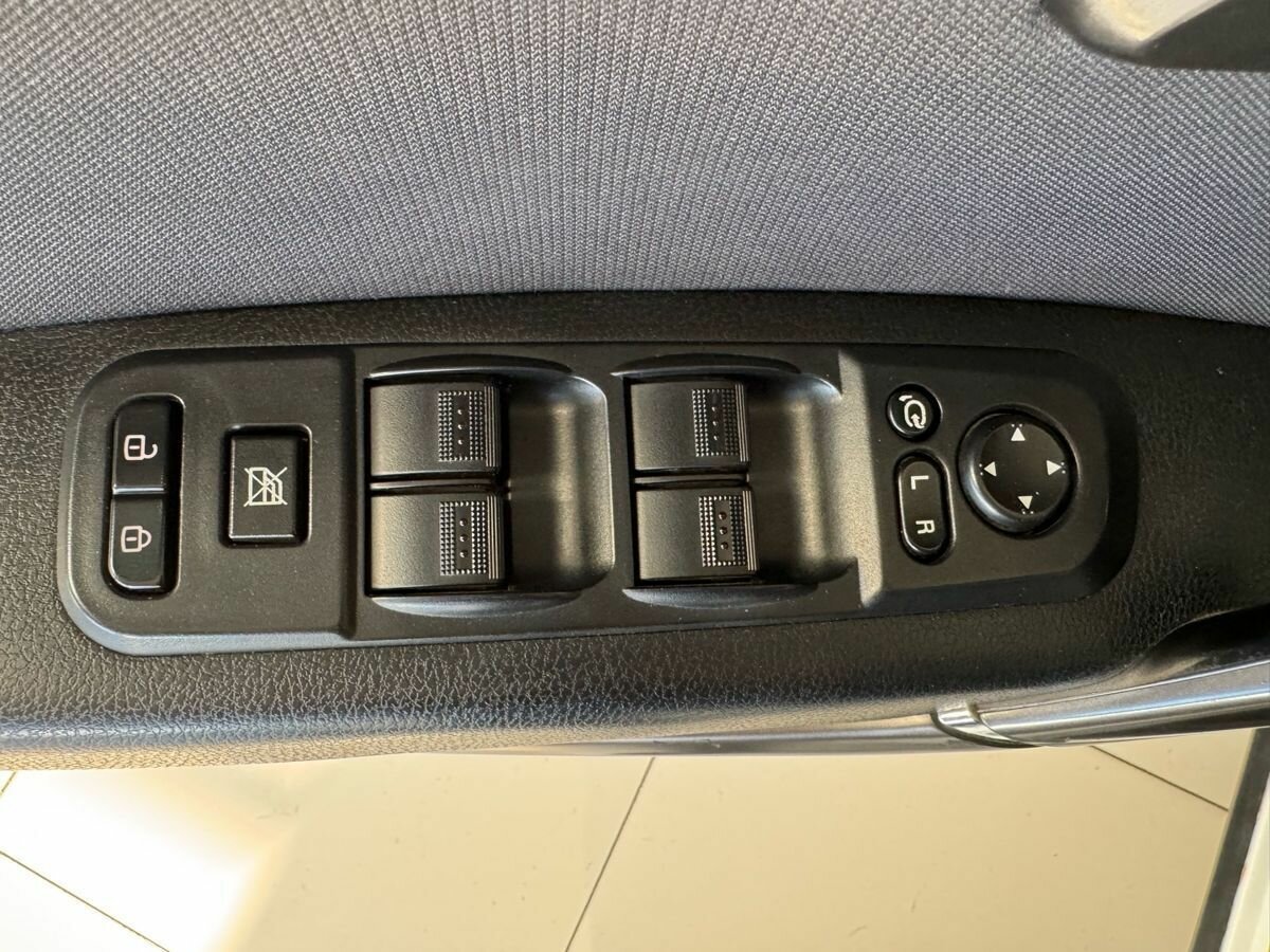 FAW Besturn X80 I, 2017 - Фото №20