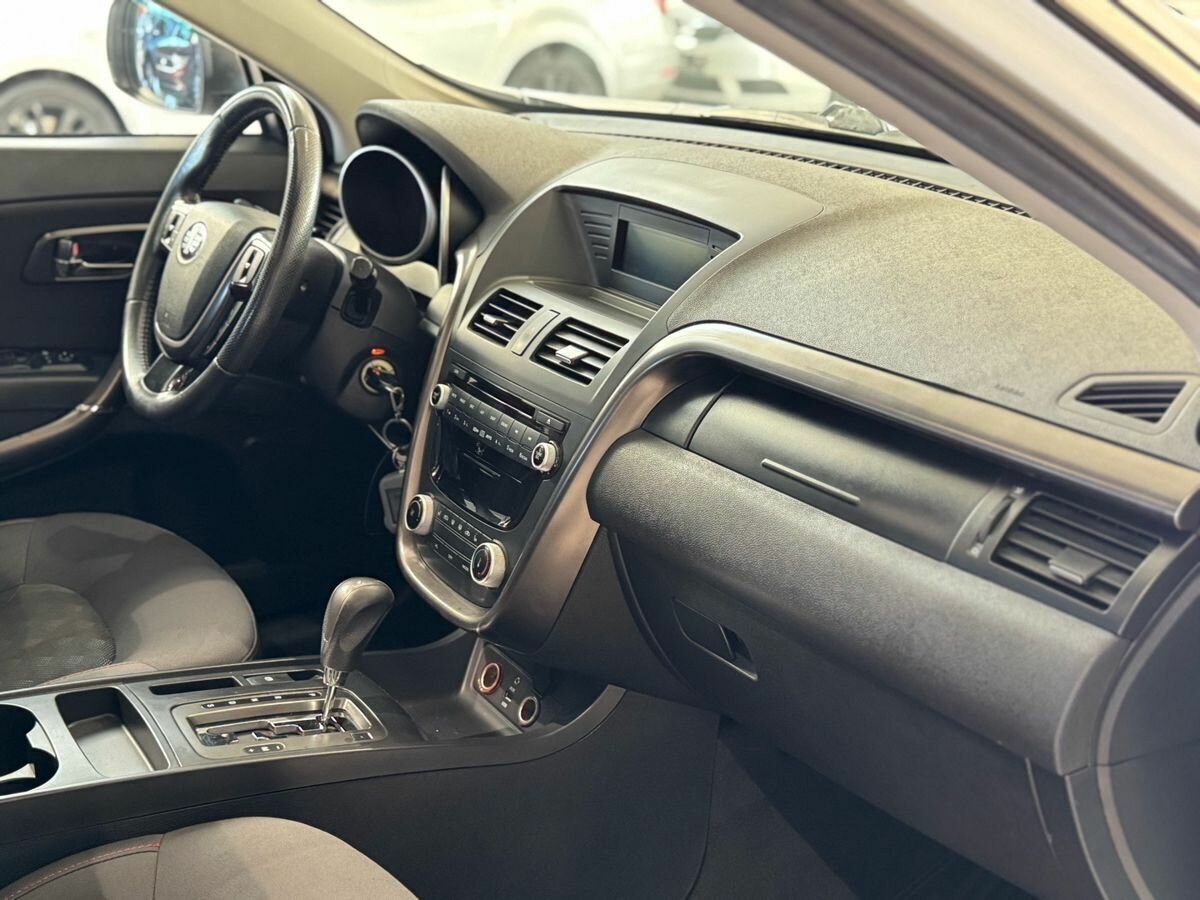 FAW Besturn X80 I, 2017 - Фото №24