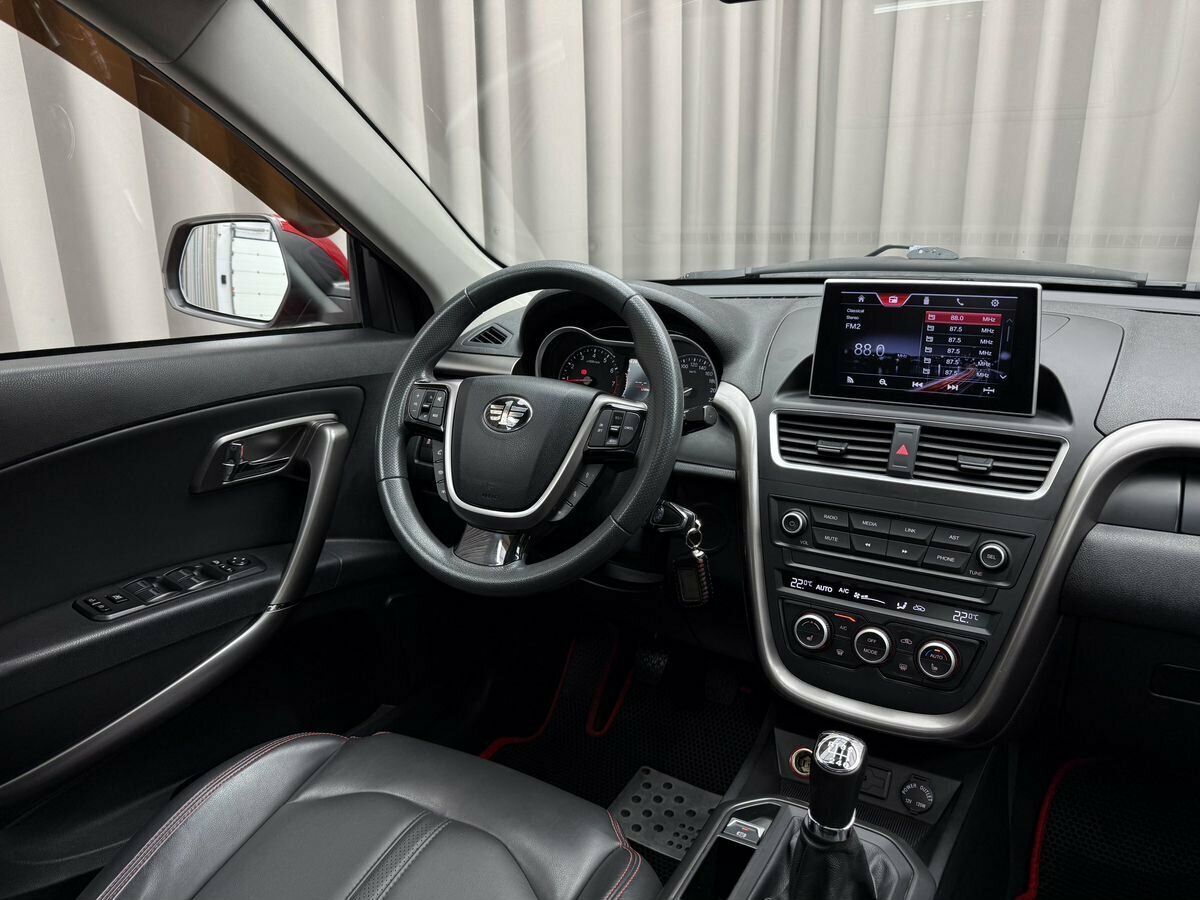 FAW Besturn X80 I Рестайлинг, 2018 - Фото №6