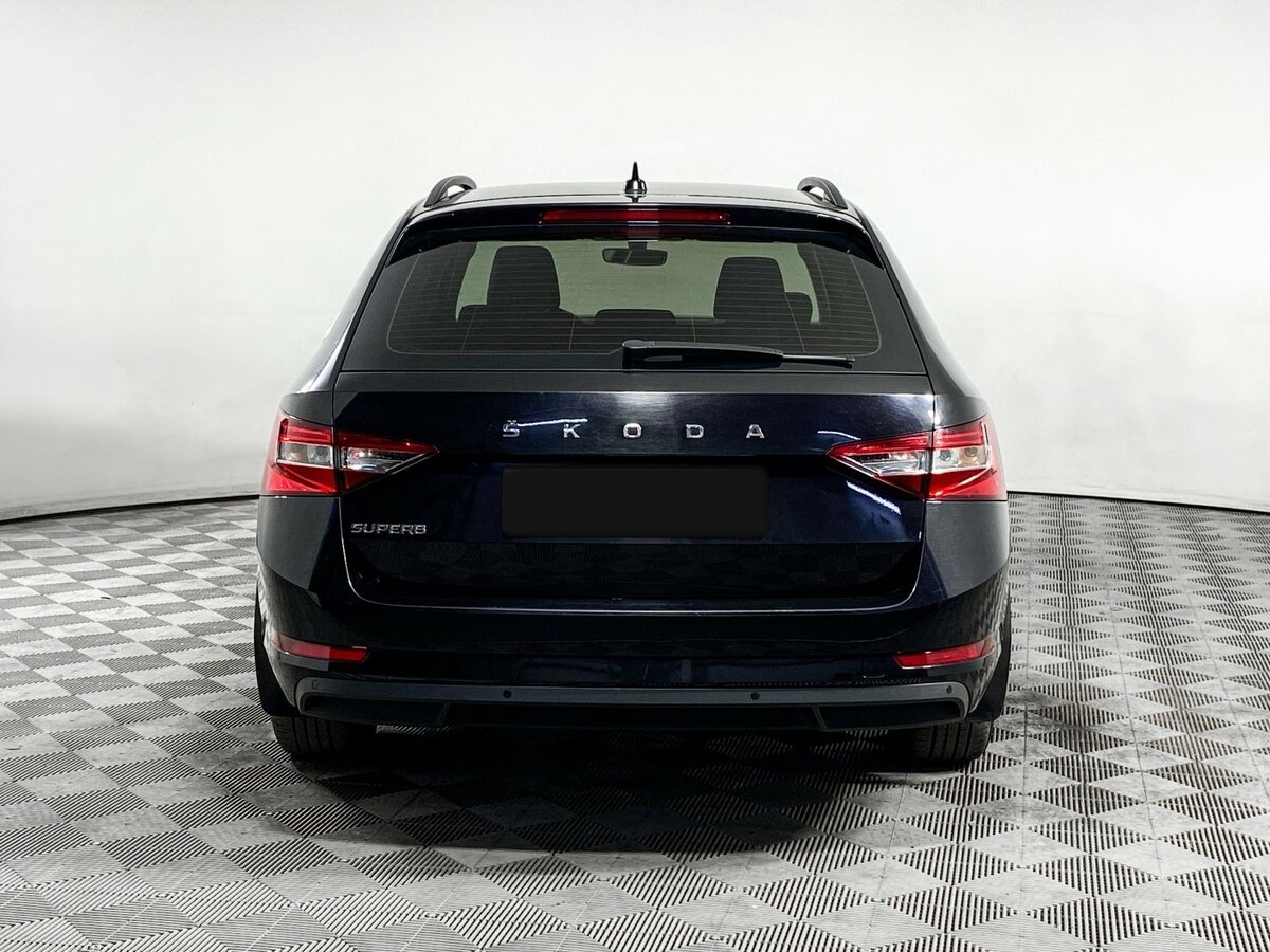 Skoda Superb III Рестайлинг, 2020 - Фото №4