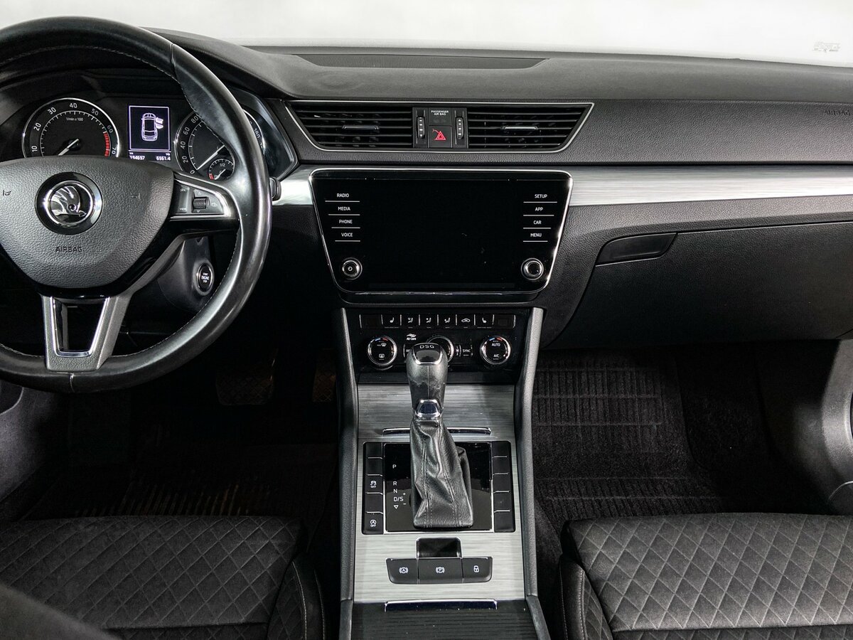 Skoda Superb III Рестайлинг, 2020 - Фото №7