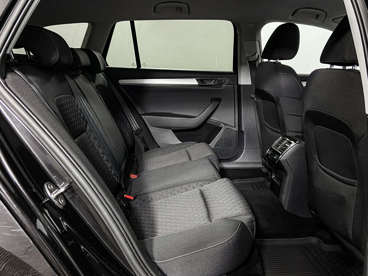 Skoda Superb III Рестайлинг, 2020 - Фото №8