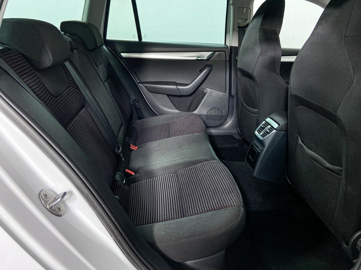 Skoda Octavia III (A7), 2015 - Фото №10