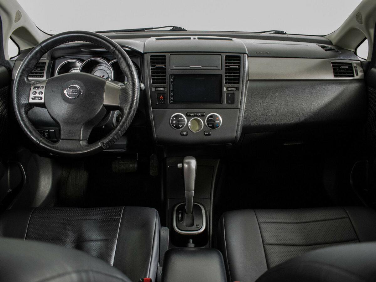 Nissan Tiida I Рестайлинг, 2013 - Фото №10