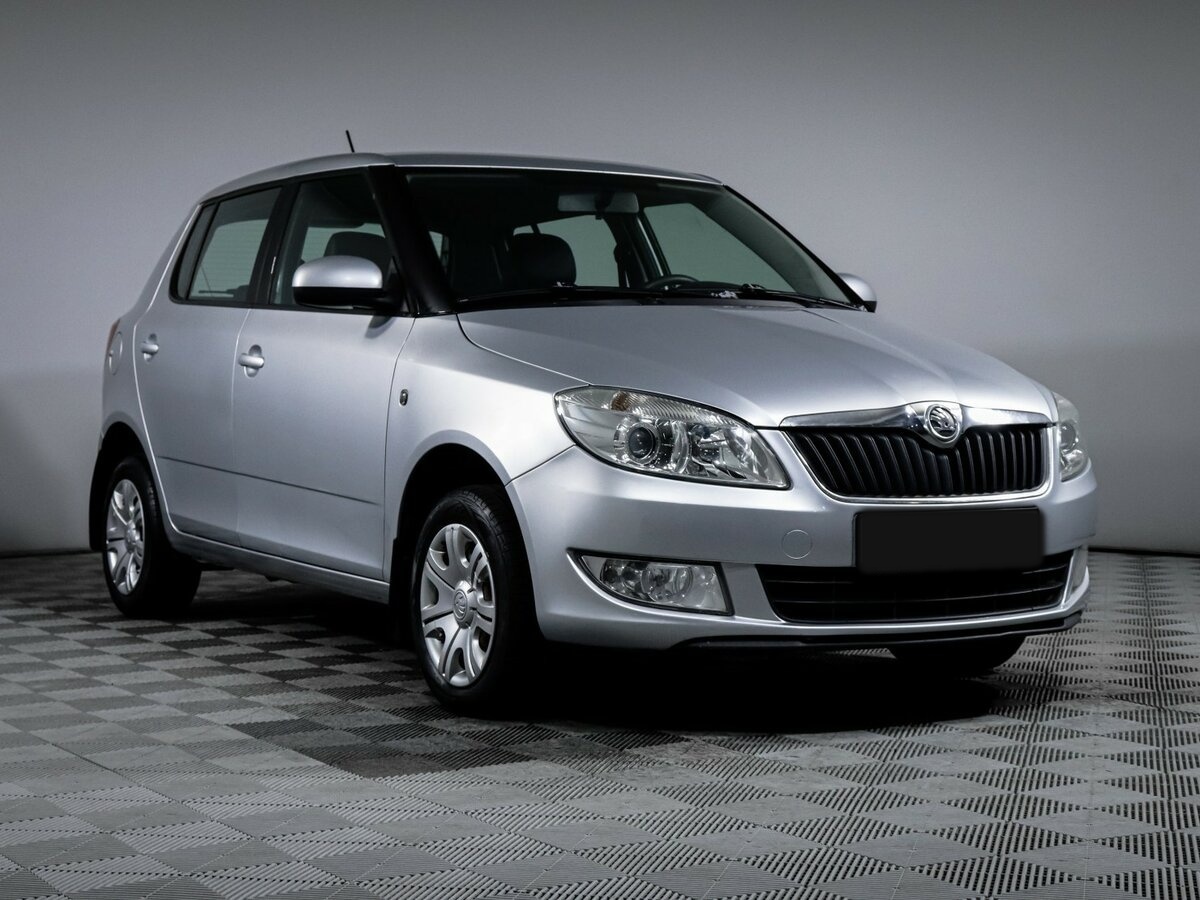 Skoda Fabia II Рестайлинг, 2014 - Фото №2