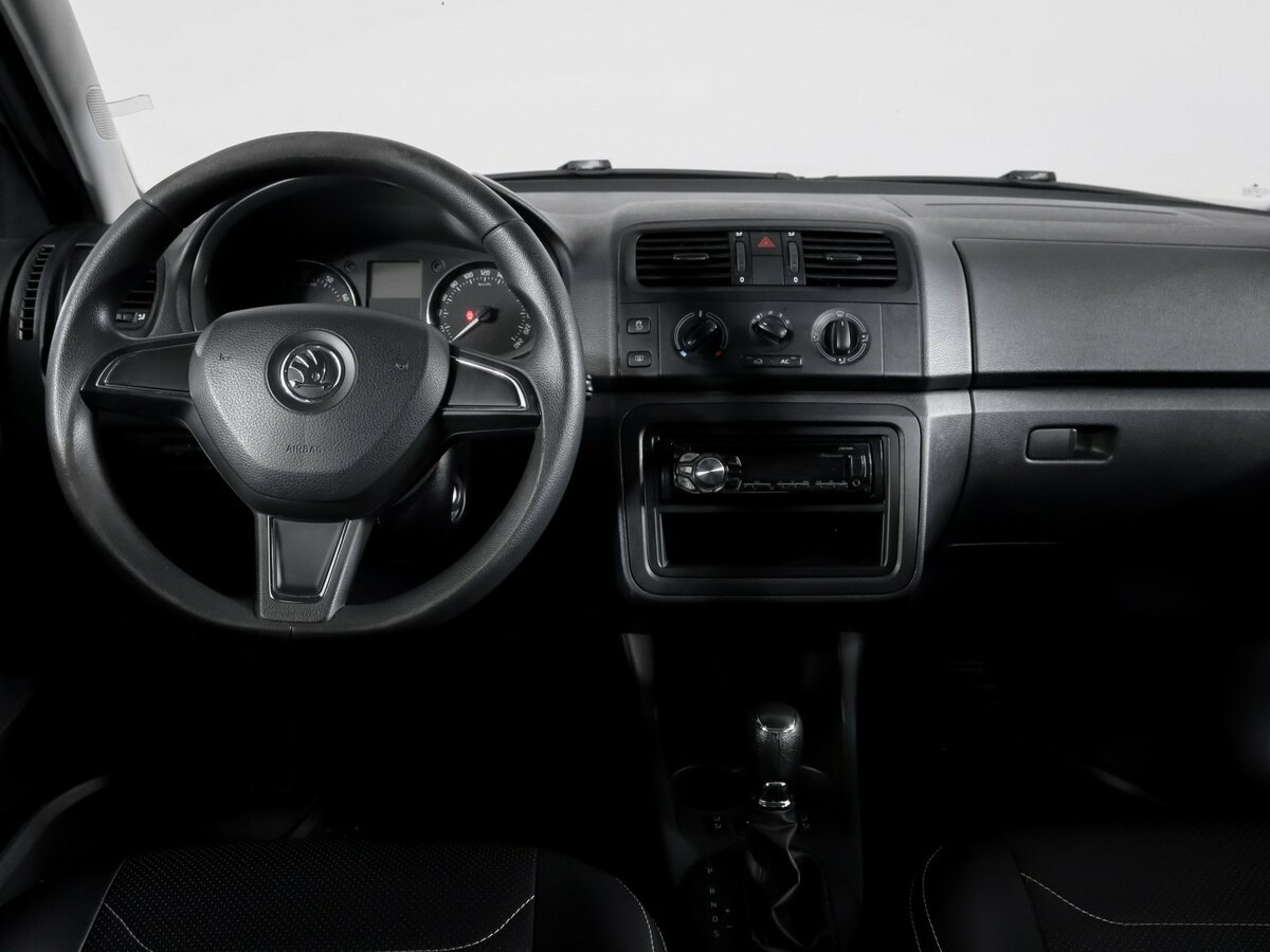 Skoda Fabia II Рестайлинг, 2014 - Фото №9