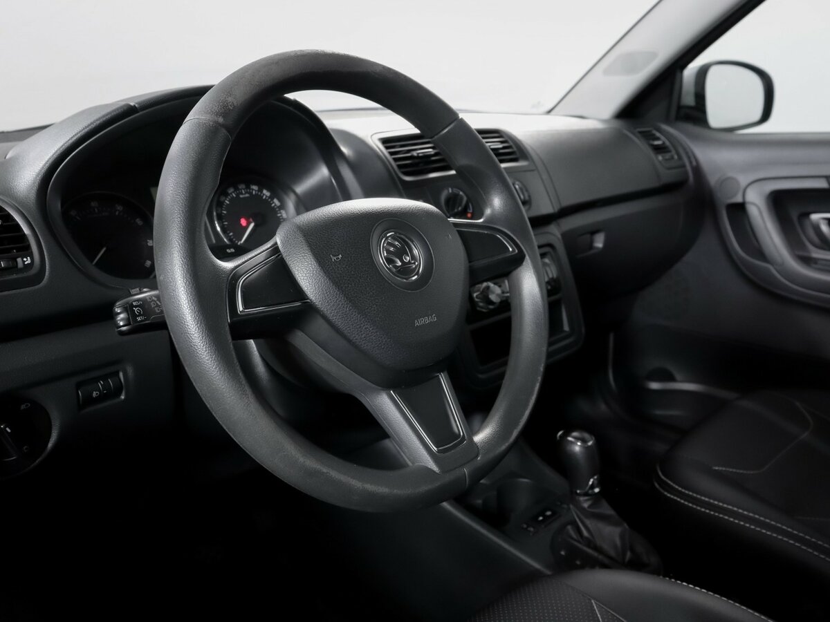 Skoda Fabia II Рестайлинг, 2014 - Фото №10