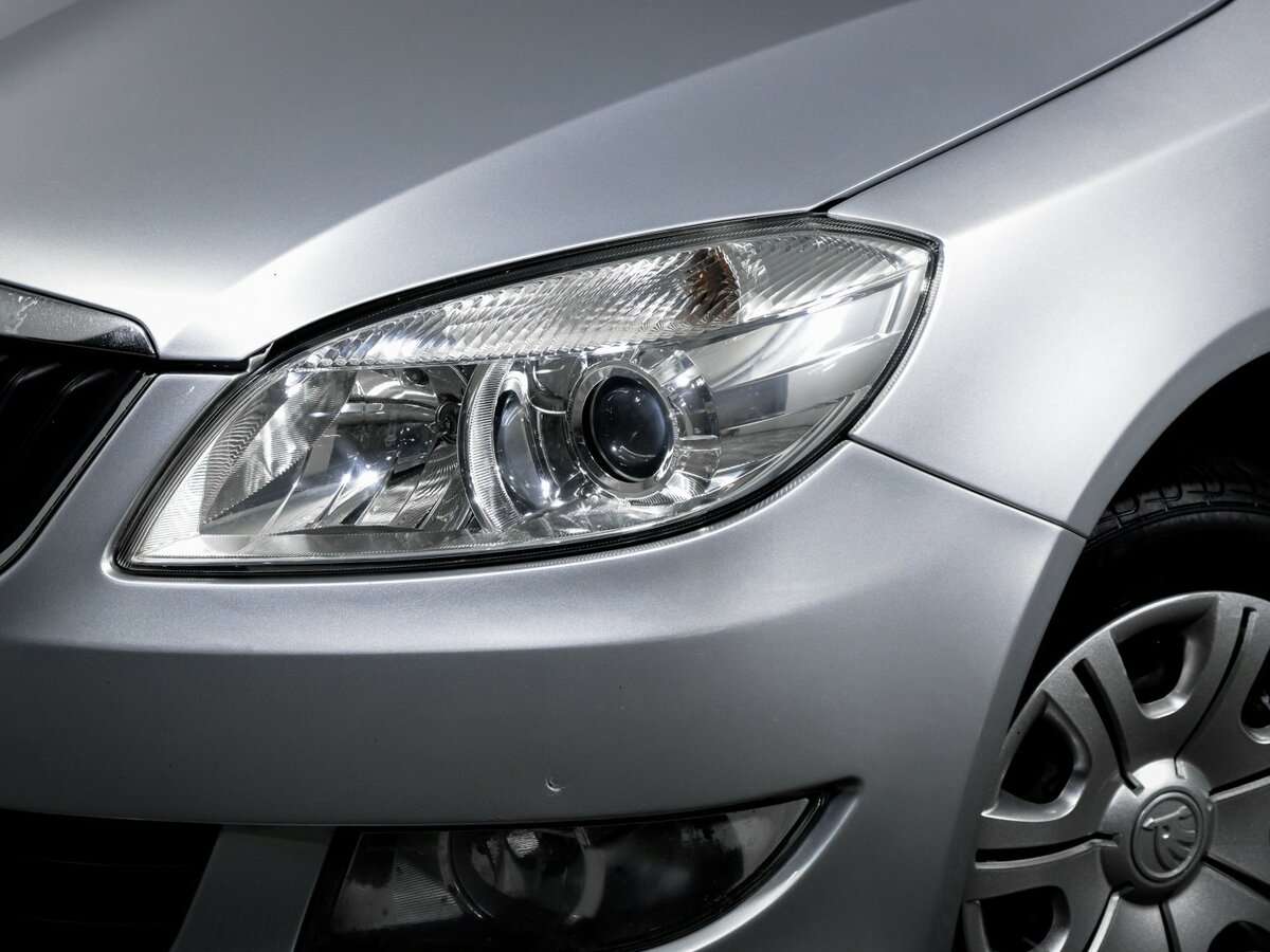 Skoda Fabia II Рестайлинг, 2014 - Фото №12