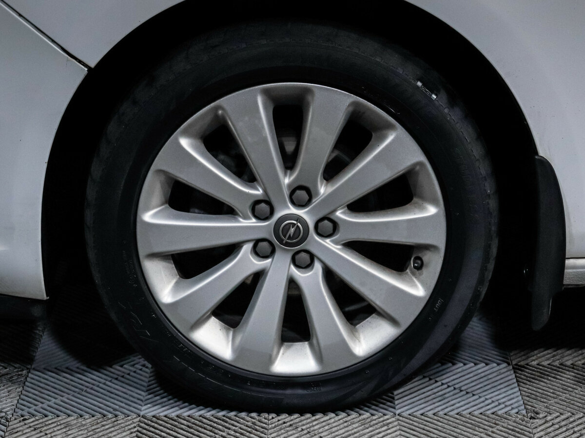 Opel Astra J Рестайлинг, 2014 - Фото №12