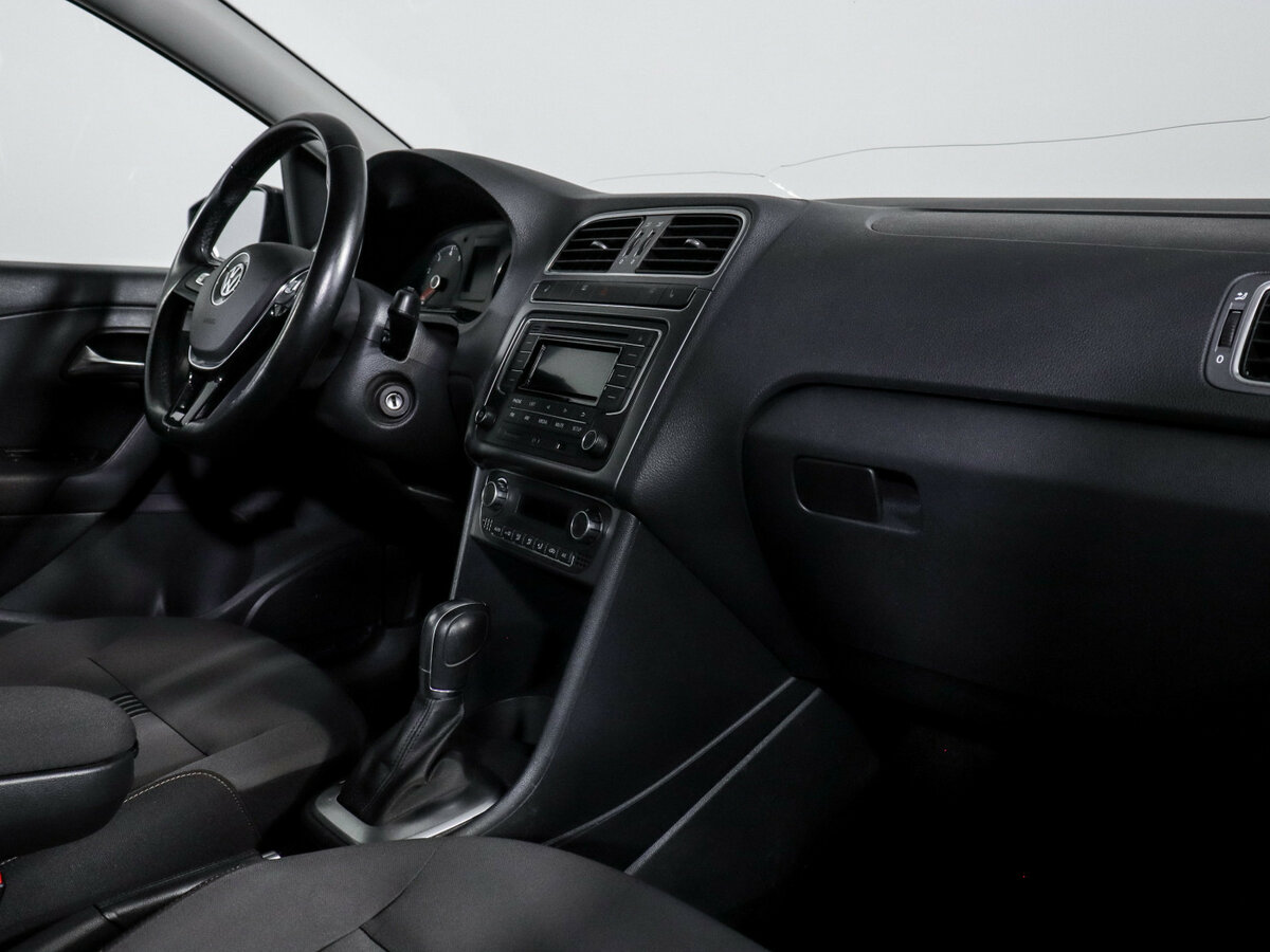 Volkswagen Polo V Рестайлинг, 2016 - Фото №6