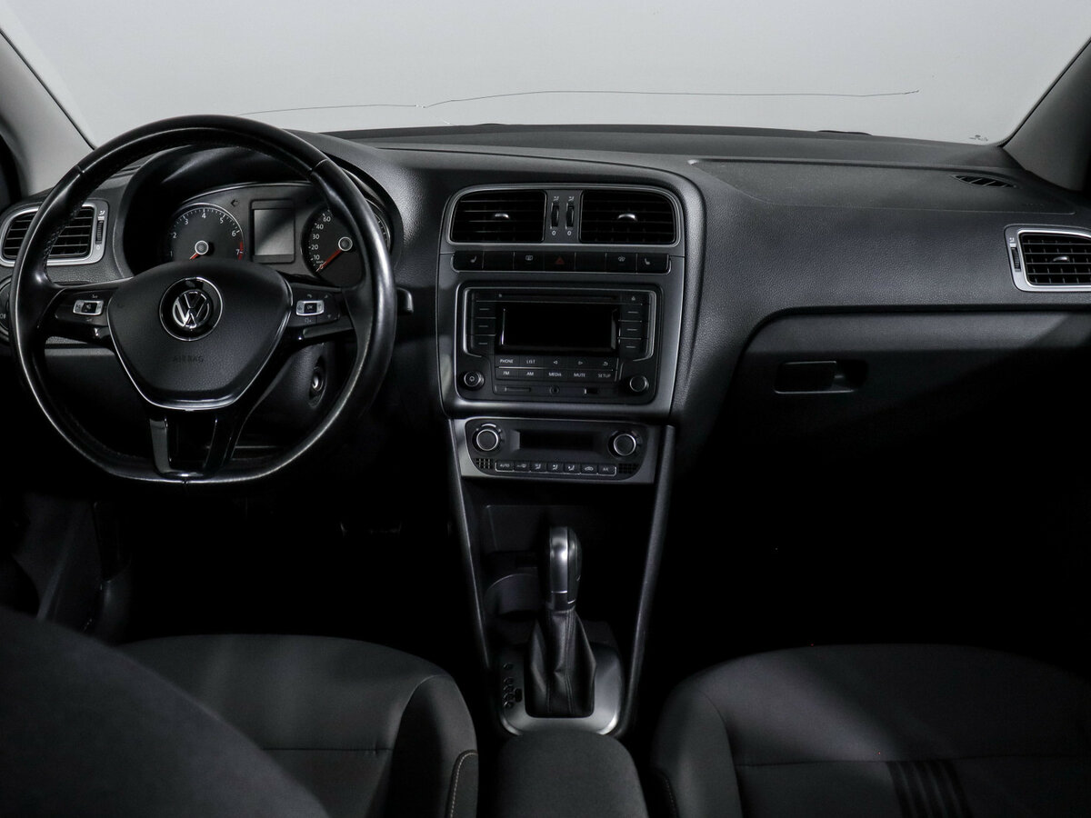 Volkswagen Polo V Рестайлинг, 2016 - Фото №9