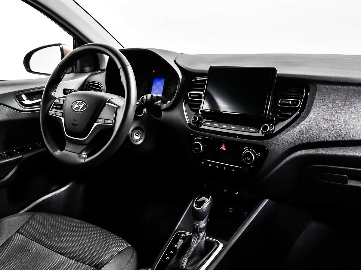 Hyundai Solaris II, 2020 - Фото №7