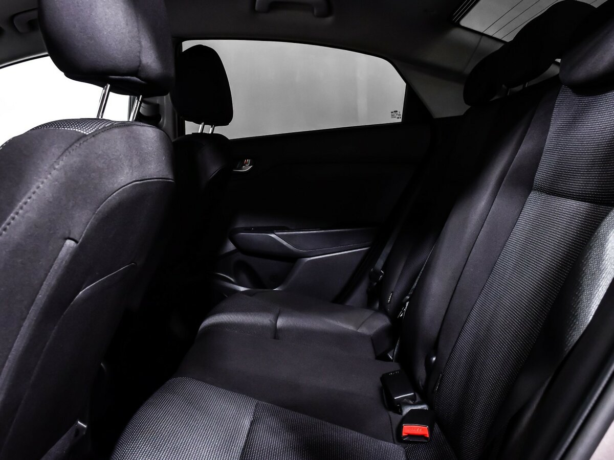 Hyundai Solaris II, 2020 - Фото №11