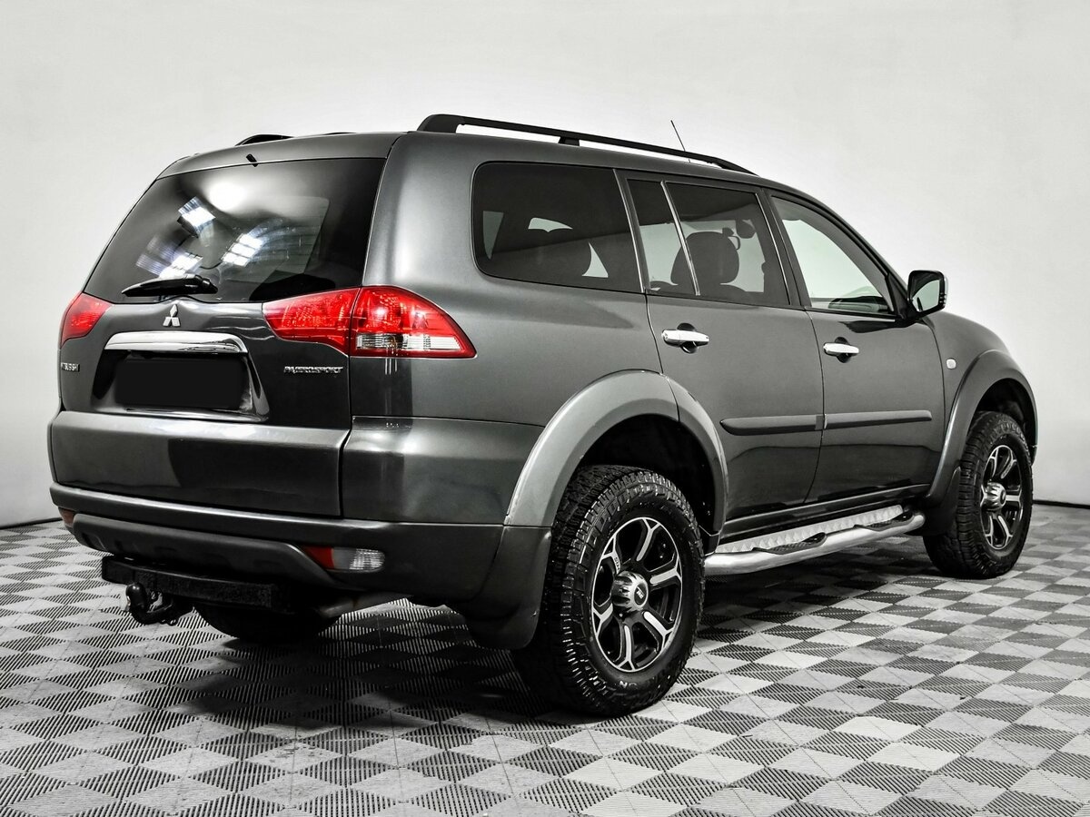 Mitsubishi Pajero Sport II Рестайлинг, 2013 - Фото №3