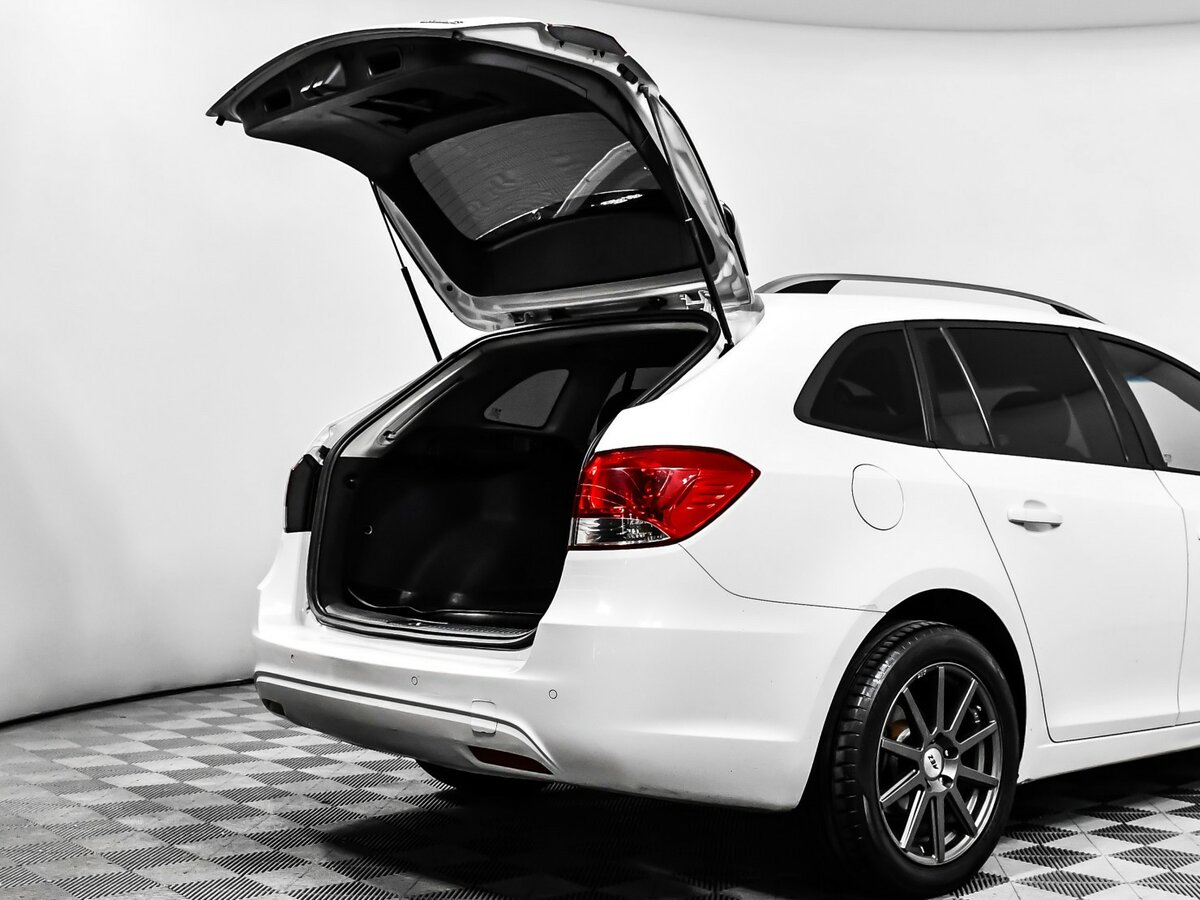 Chevrolet Cruze I Рестайлинг, 2015 - Фото №13