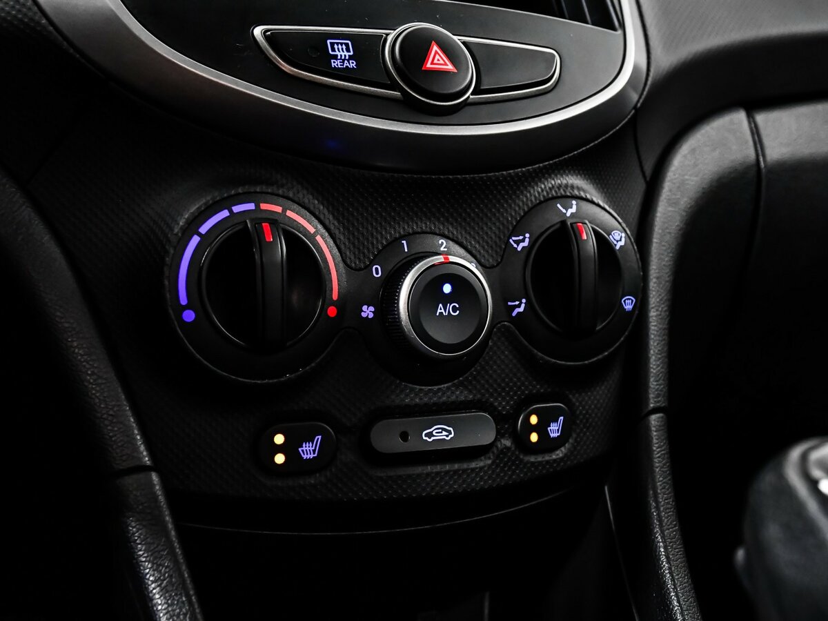 Hyundai Solaris I Рестайлинг, 2016 - Фото №12