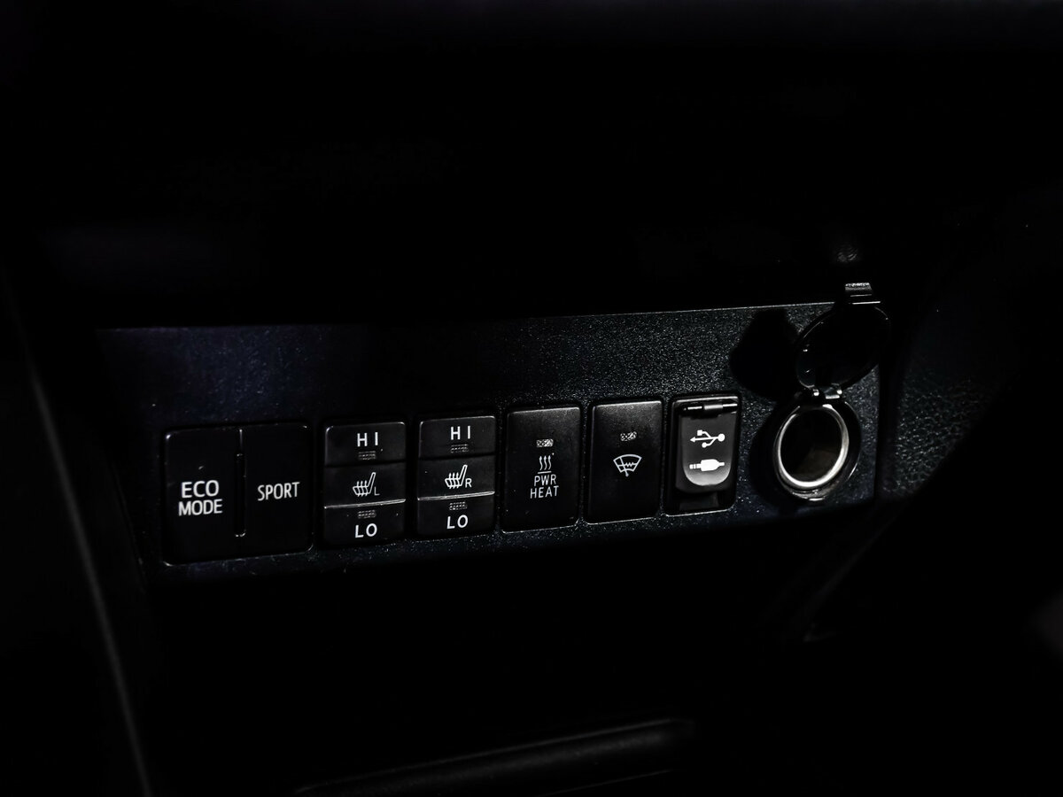 Toyota RAV4 IV (XA40), 2013 - Фото №13