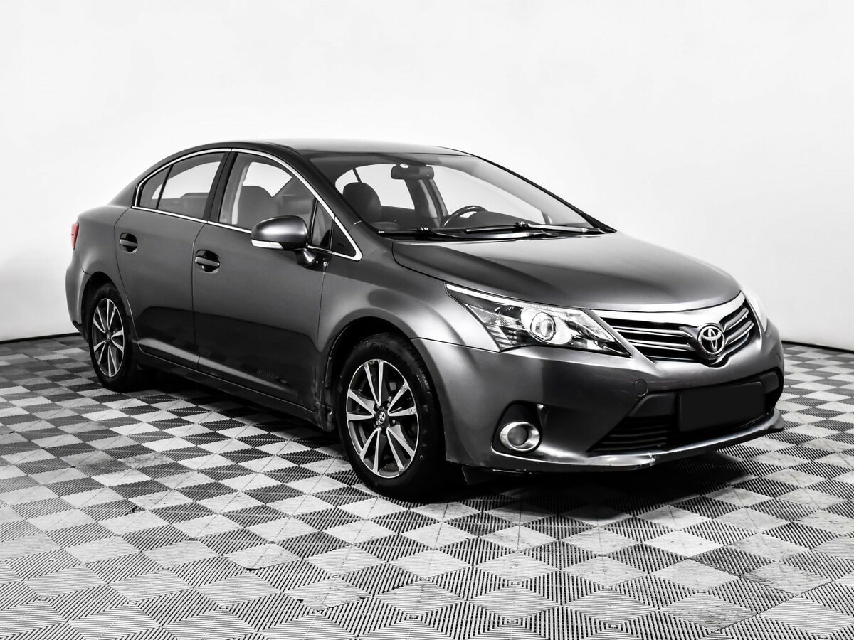 Toyota Avensis III Рестайлинг, 2012 - Фото №2