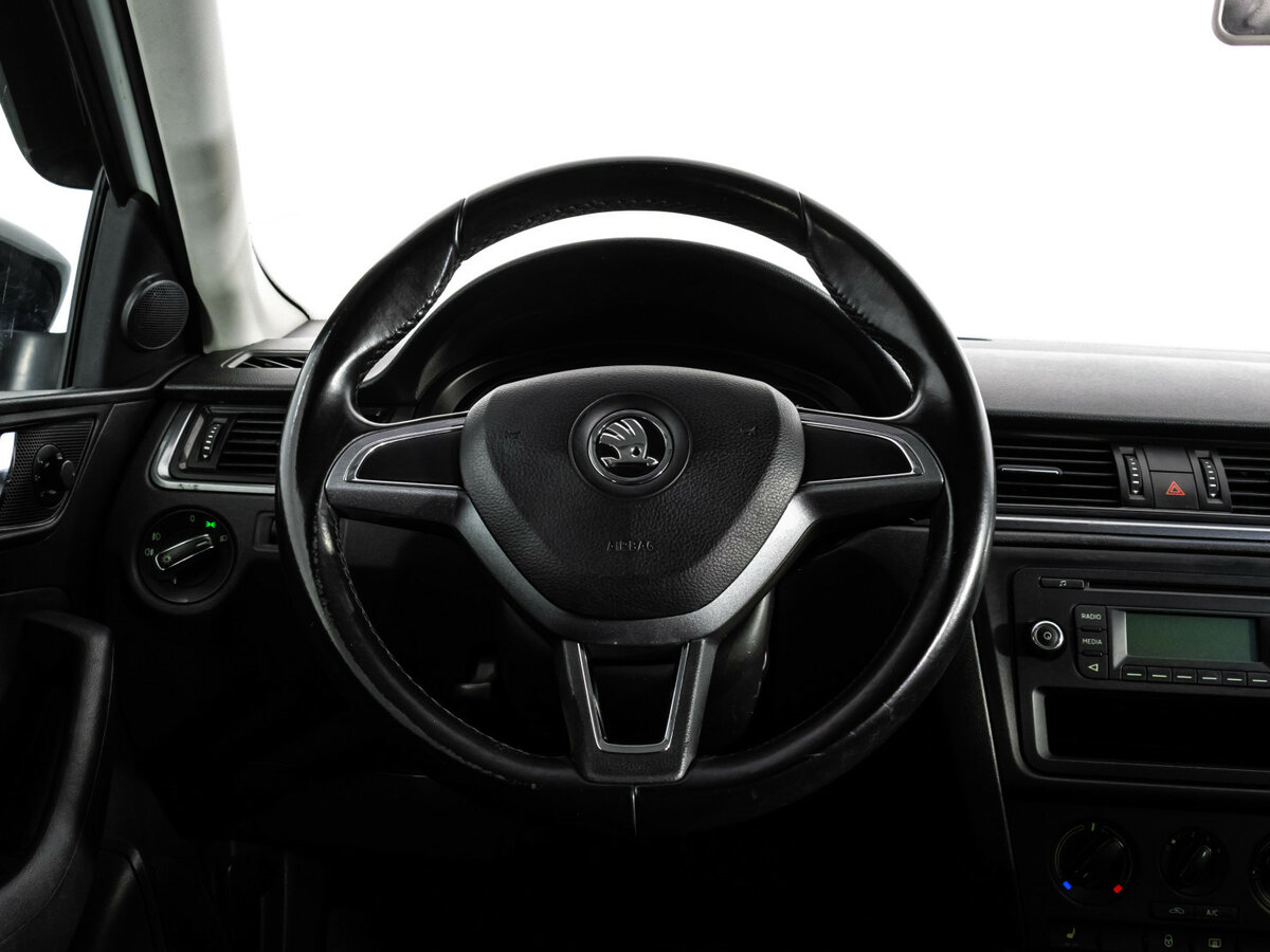 Skoda Rapid I, 2015 - Фото №8