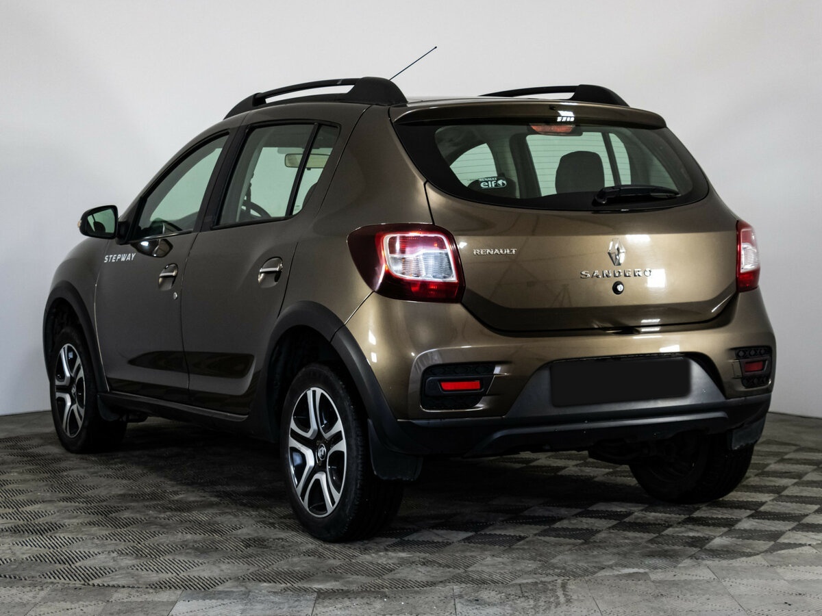 Renault Sandero Stepway II Рестайлинг, 2018 - Фото №5