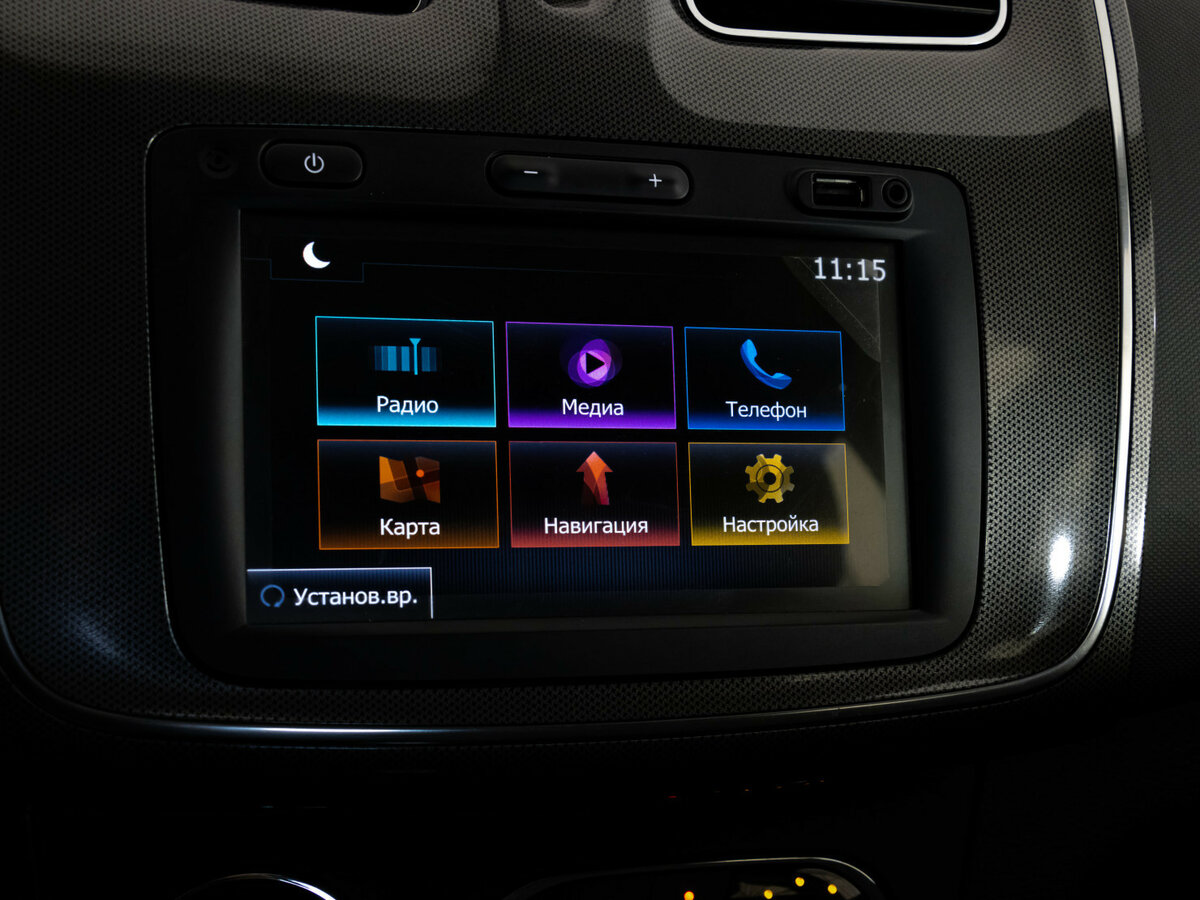 Renault Sandero Stepway II Рестайлинг, 2018 - Фото №11