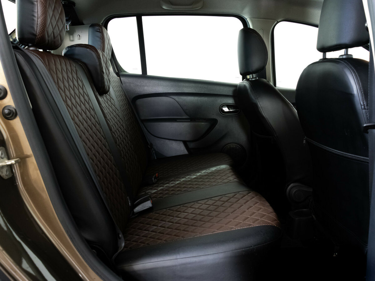 Renault Sandero Stepway II Рестайлинг, 2018 - Фото №12