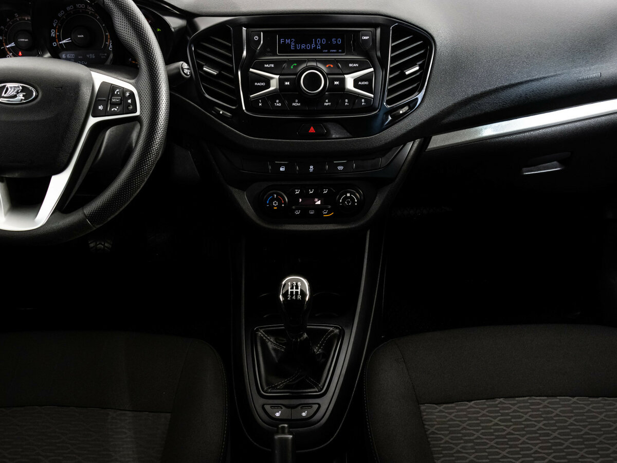 Lada (ВАЗ) Vesta I, 2018 - Фото №8