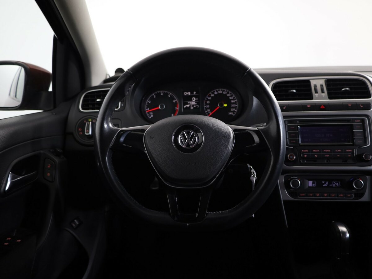 Volkswagen Polo V Рестайлинг, 2015 - Фото №9