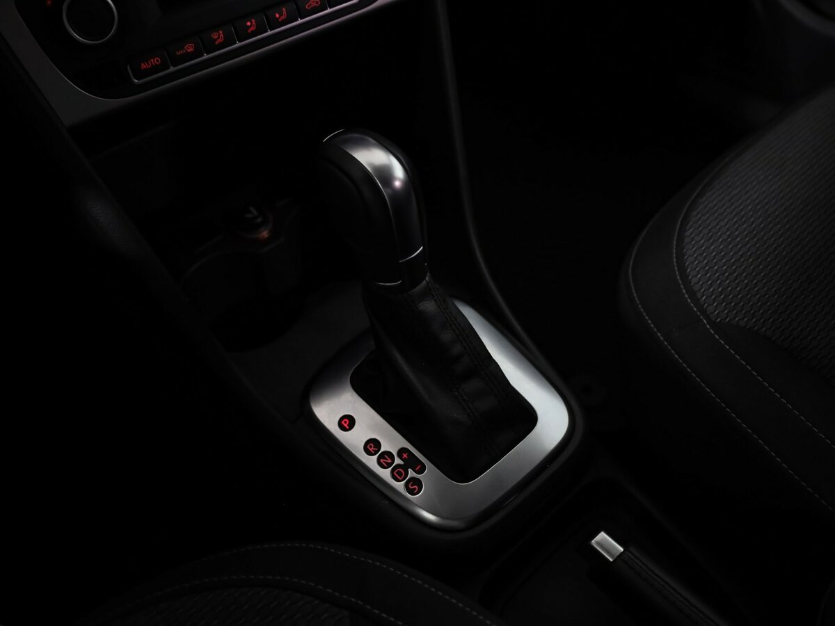 Volkswagen Polo V Рестайлинг, 2015 - Фото №11