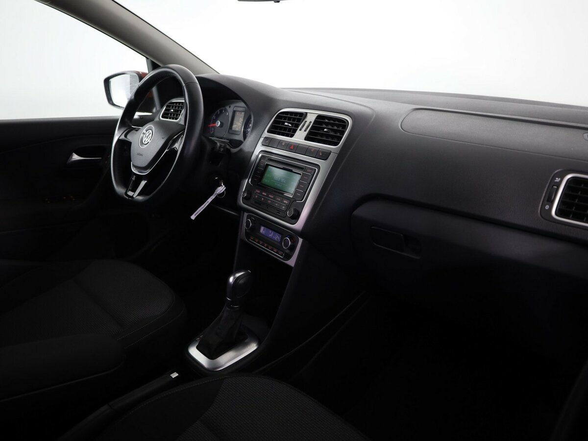 Volkswagen Polo V Рестайлинг, 2015 - Фото №17
