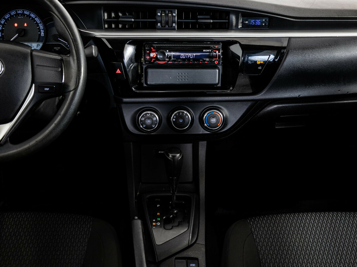 Toyota Corolla XI (E160, E170, E180), 2014 - Фото №8