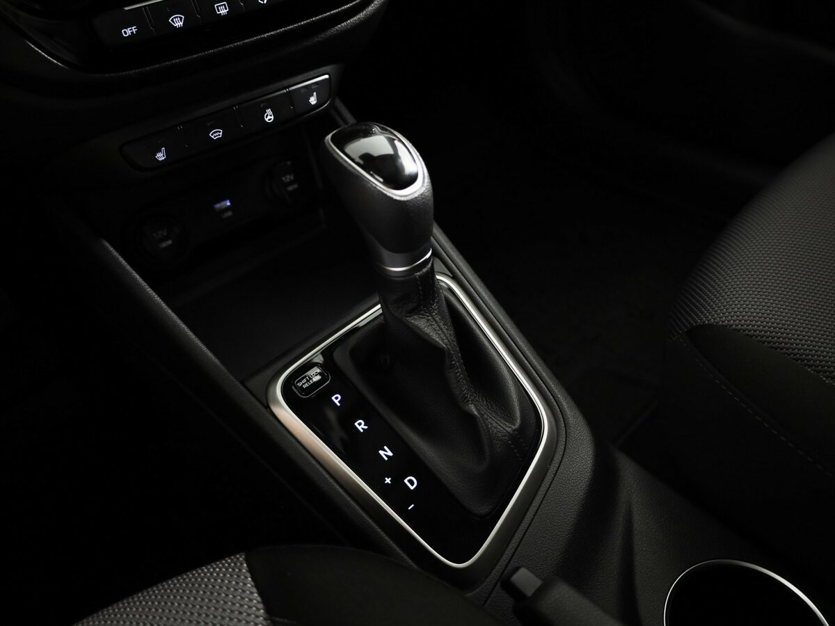 Hyundai Solaris II Рестайлинг, 2021 - Фото №12