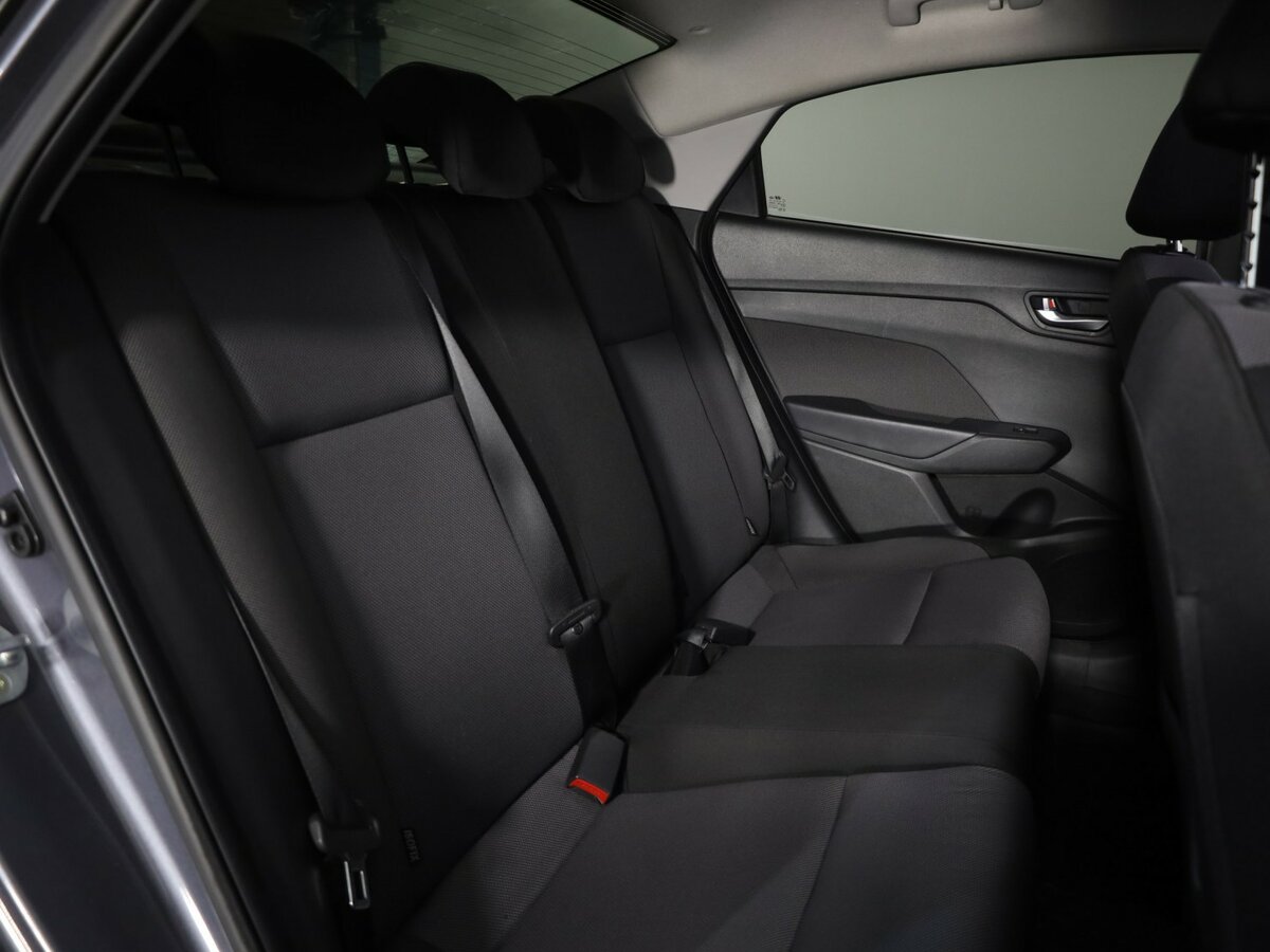 Hyundai Solaris II Рестайлинг, 2021 - Фото №16