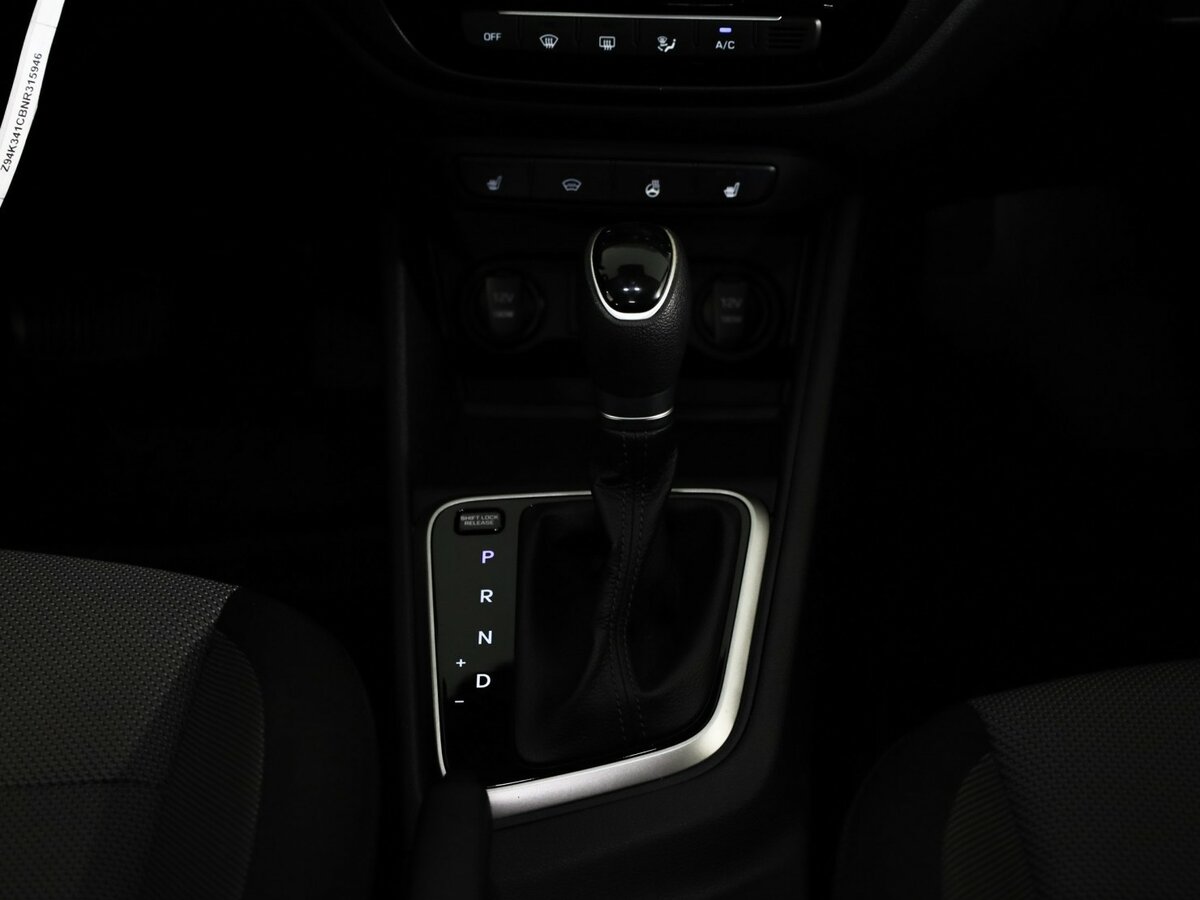 Hyundai Solaris II Рестайлинг, 2021 - Фото №17