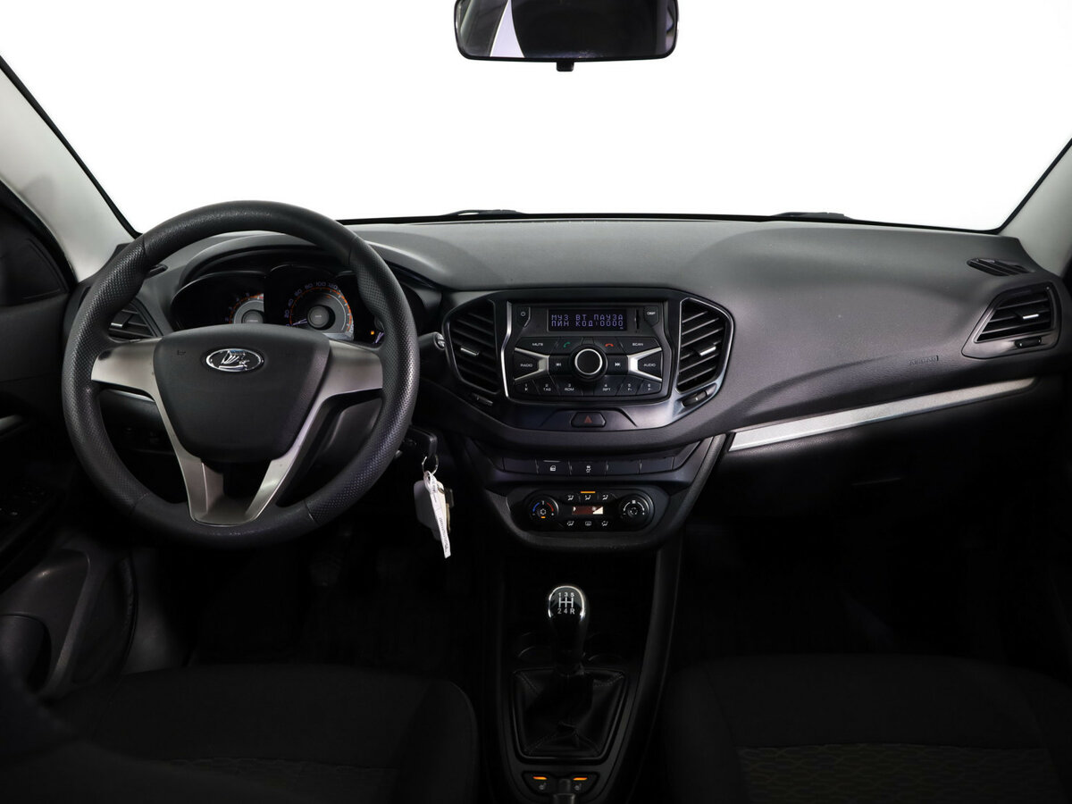 Lada (ВАЗ) Vesta I, 2017 - Фото №6