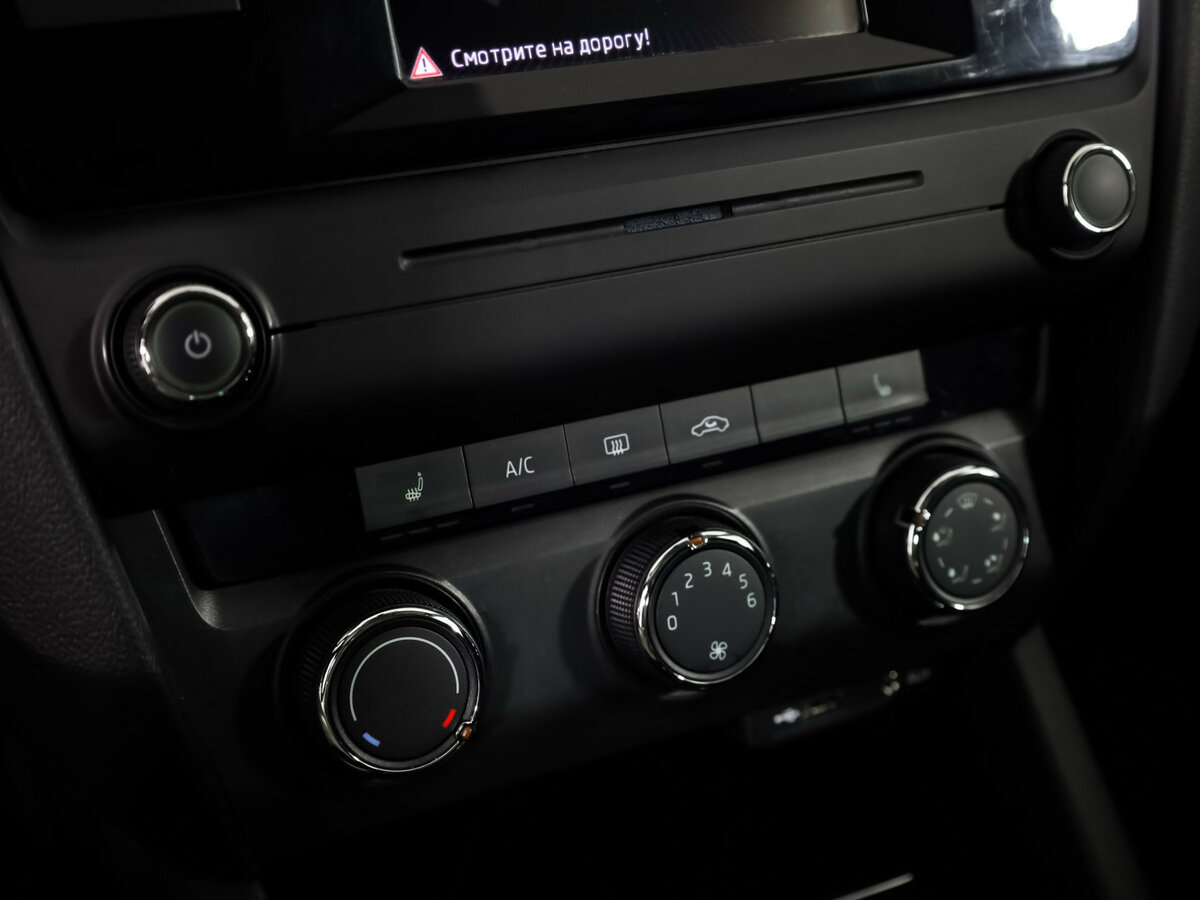 Skoda Octavia III (A7), 2015 - Фото №15