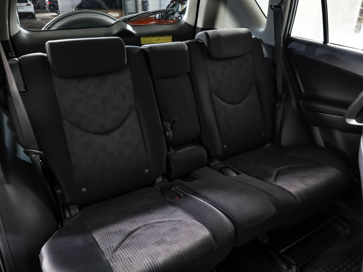 Toyota RAV4 III (XA30) Рестайлинг, 2012 - Фото №7