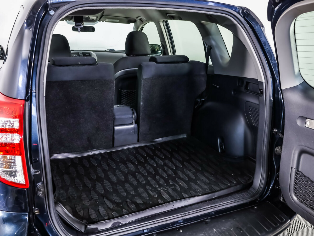 Toyota RAV4 III (XA30) Рестайлинг, 2012 - Фото №17