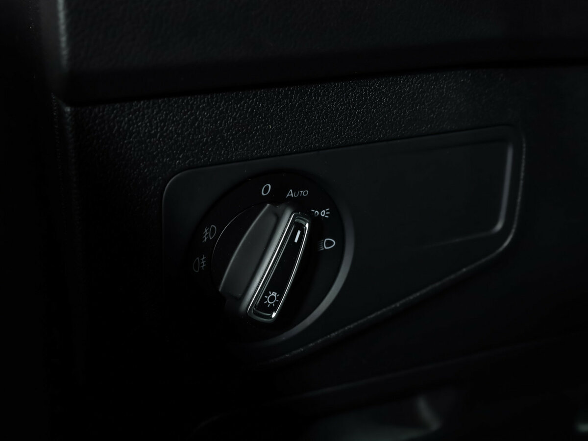 Volkswagen Tiguan II, 2017 - Фото №12