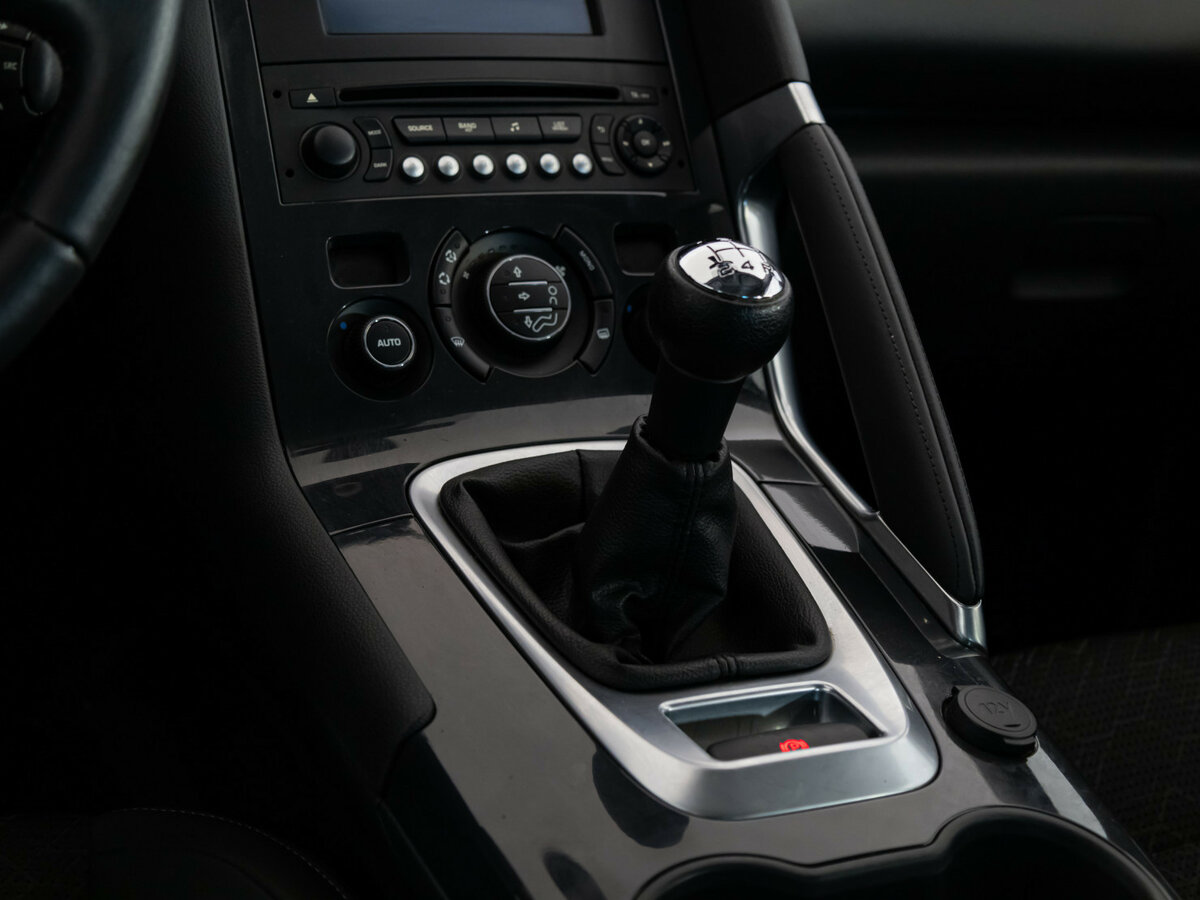 Peugeot 3008 I Рестайлинг, 2014 - Фото №9