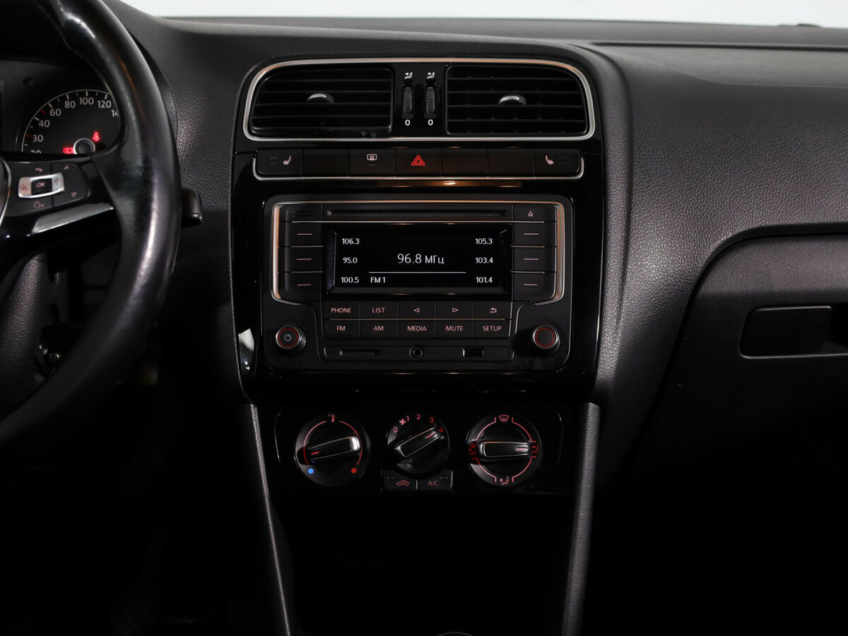 Volkswagen Polo V Рестайлинг, 2017 - Фото №8