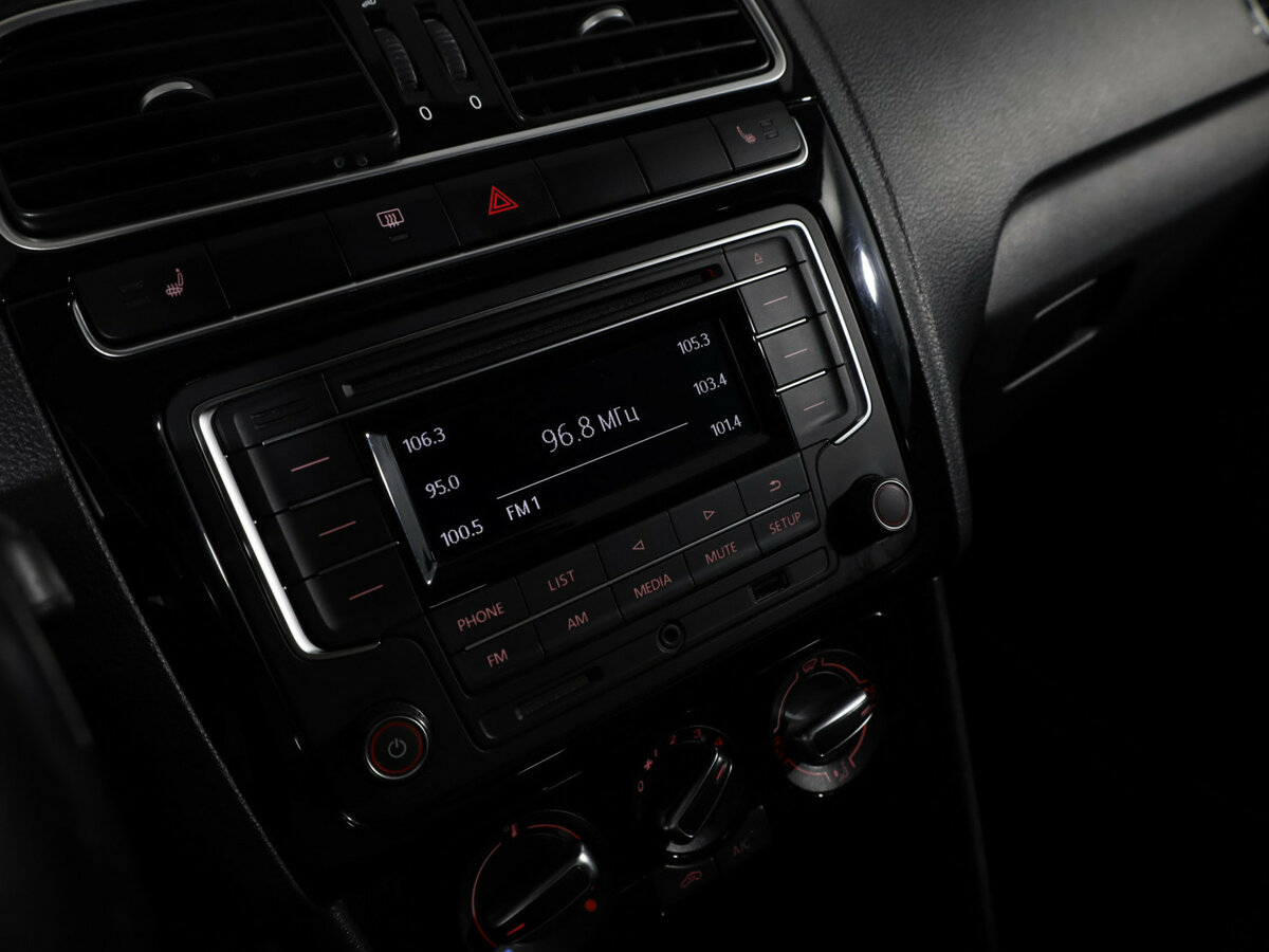 Volkswagen Polo V Рестайлинг, 2017 - Фото №13