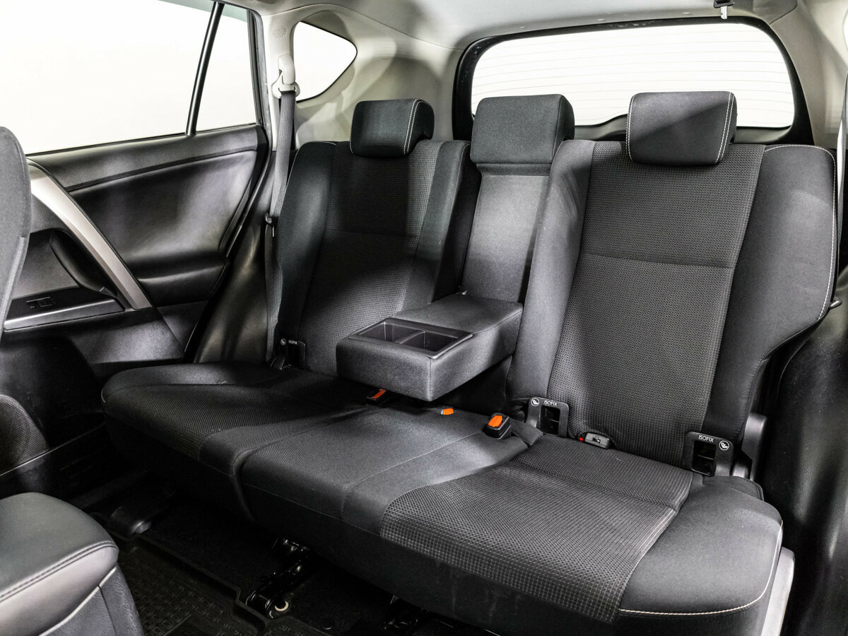 Toyota RAV4 IV (XA40) Рестайлинг, 2016 - Фото №12