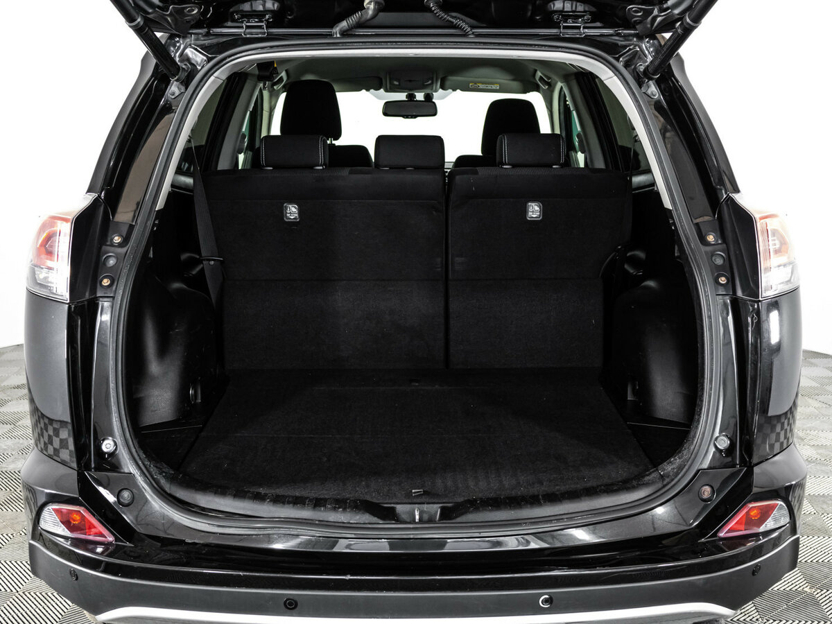 Toyota RAV4 IV (XA40) Рестайлинг, 2016 - Фото №15