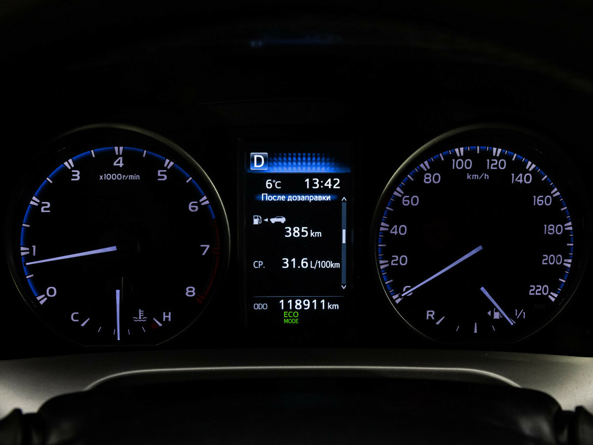 Toyota RAV4 IV (XA40) Рестайлинг, 2016 - Фото №18